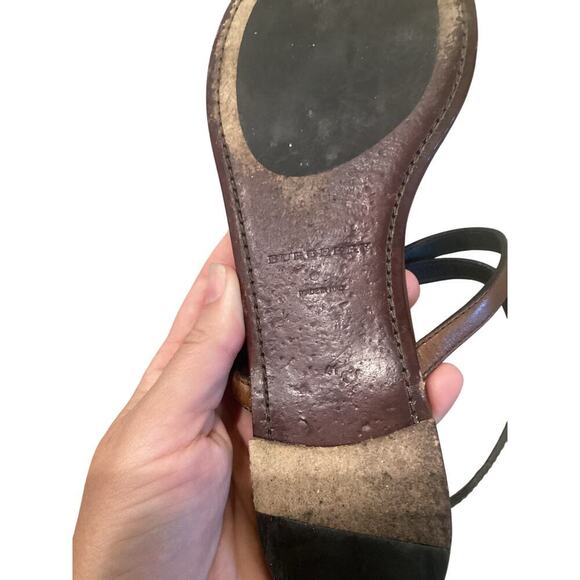 Burberry Leather T-Strap Sandals EU 41 US 11 Brown Gold Classic Old Money Resort - Picture 11 of 12